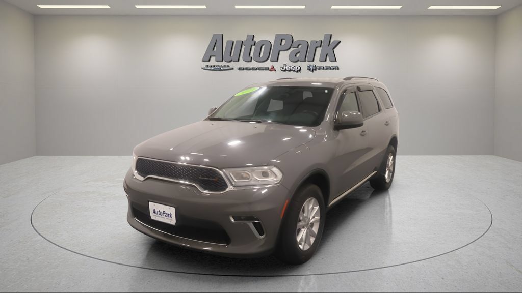 Used 2022 Dodge Durango SXT AWD/4WD image 3