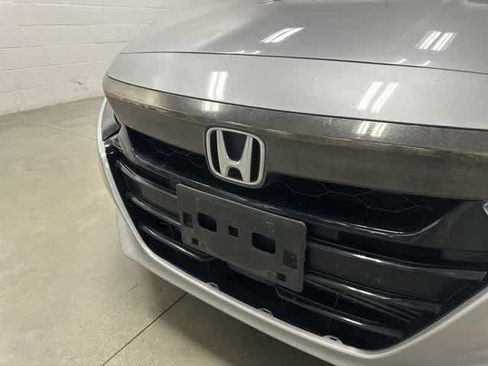 Used 2019 Honda Accord Sport image 29