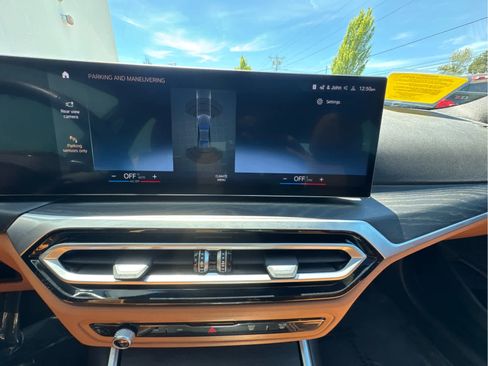 Certified 2023 BMW 330i xDrive Sedan w/ Driving Assistance Package AWD/4WD image 17