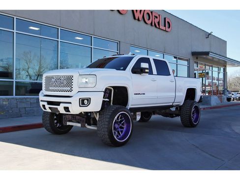 Used 2015 GMC Sierra 2500 Denali w/ Duramax Plus Package image 1