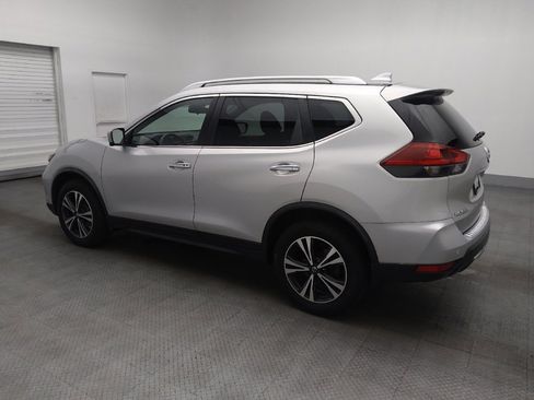 Used 2019 Nissan Rogue SV w/ Premium Package AWD/4WD image 3