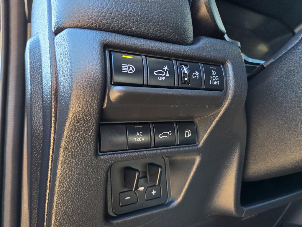 Used 2025 Toyota Land Cruiser AWD/4WD image 19