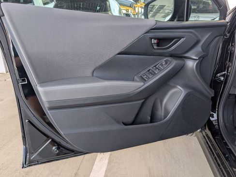 Certified 2025 Subaru Crosstrek 2.0i Premium image 21