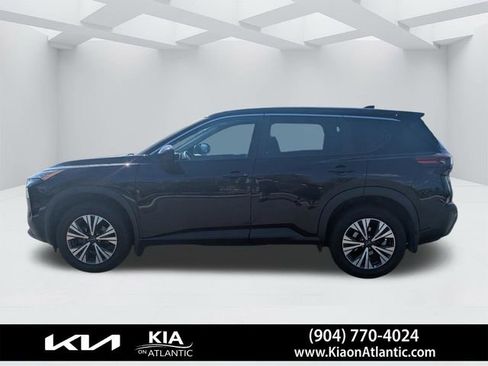 Used 2023 Nissan Rogue SV AWD/4WD image 6