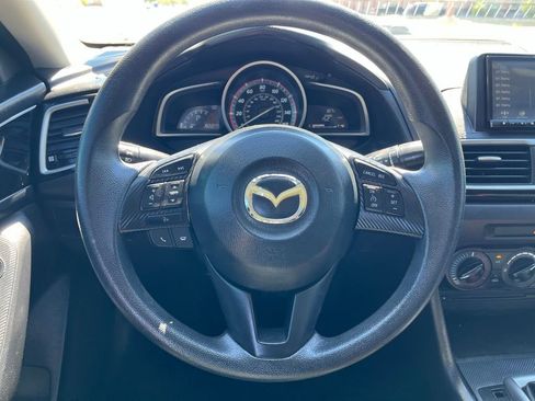 Used 2014 MAZDA MAZDA3 i Sport image 28