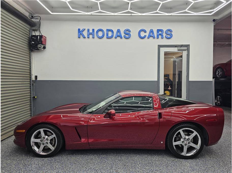 Used 2008 Chevrolet Corvette Coupe w/ Preferred Equipment Group RWD image 1