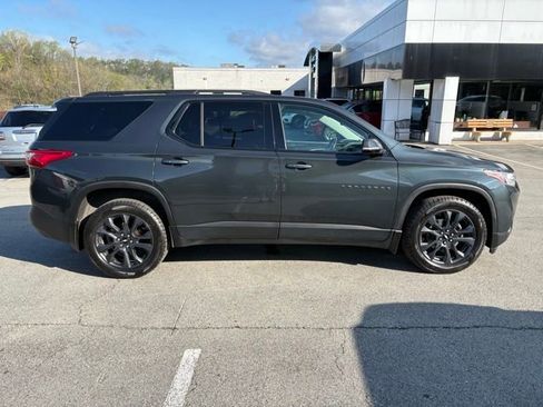 Used 2019 Chevrolet Traverse RS w/ LPO, Floor Liner Package image 6