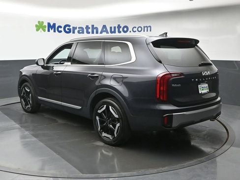 Used 2025 Kia Telluride S FWD image 23