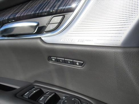 New 2025 Cadillac XT6 Premium Luxury image 27