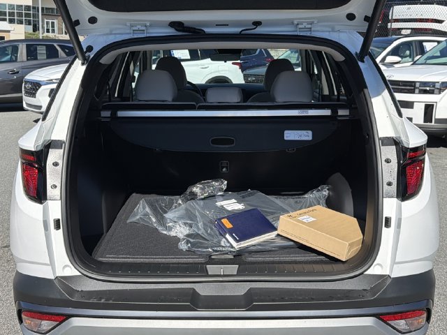 New 2026 Hyundai Tucson SEL FWD image 19
