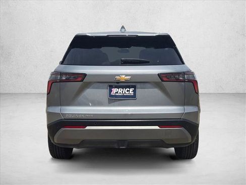 Used 2025 Chevrolet Equinox LT image 6
