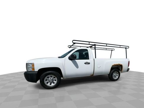 Used 2013 Chevrolet Silverado 1500 W/T RWD image 4
