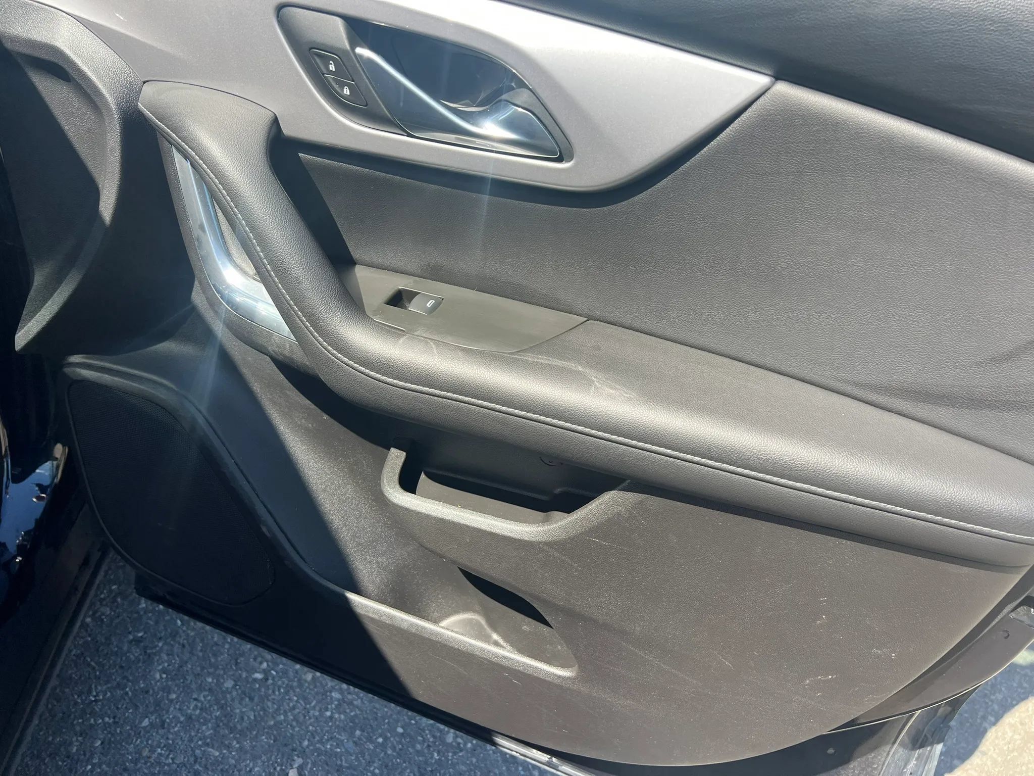 Used 2021 Chevrolet Blazer LT FWD image 20