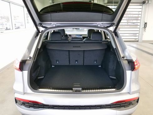 New 2025 Audi Q5 Premium image 13