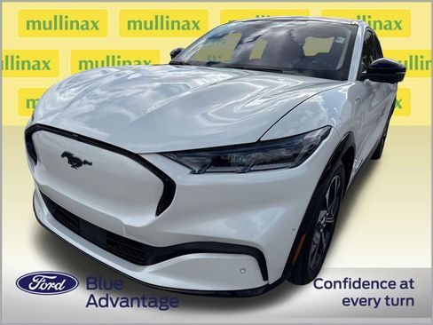 Used 2023 Ford Mustang Mach-E Premium image 11