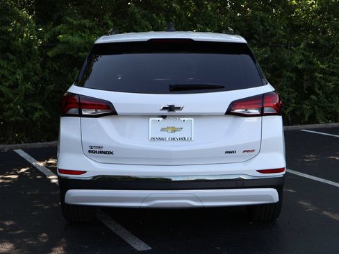 Certified 2023 Chevrolet Equinox RS w/ RS Leather Package AWD/4WD image 9