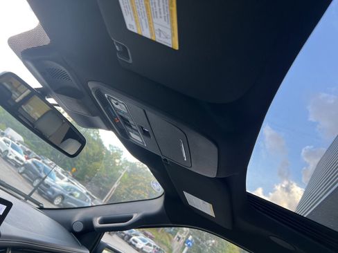 New 2025 Ford F150 Lightning Platinum image 40