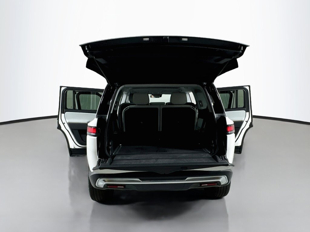 Used 2025 Rivian R1S Adventure Dual AWD/4WD image 27
