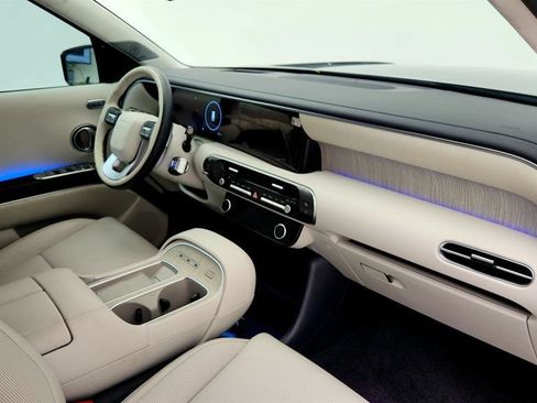 Used 2026 Hyundai Palisade Calligraphy FWD image 24