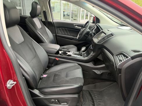 Used 2016 Ford Edge Sport w/ Equipment Group 401A AWD/4WD image 31