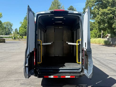 Used 2020 Ford Transit 250 148 High Roof Extended RWD image 20