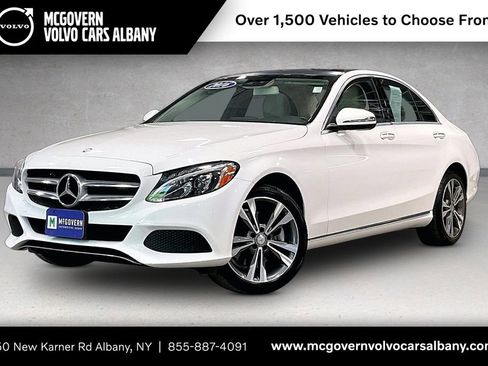 Used 2016 Mercedes-Benz C 300 4MATIC Sedan image 1