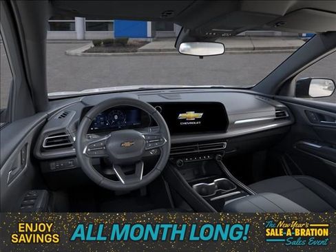 New 2025 Chevrolet Traverse LT w/ LPO, Floor Liner Package image 15