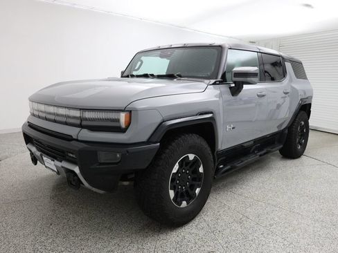 Used 2024 GMC Hummer EV 2X w/ Extreme Off-Road Package AWD/4WD image 1