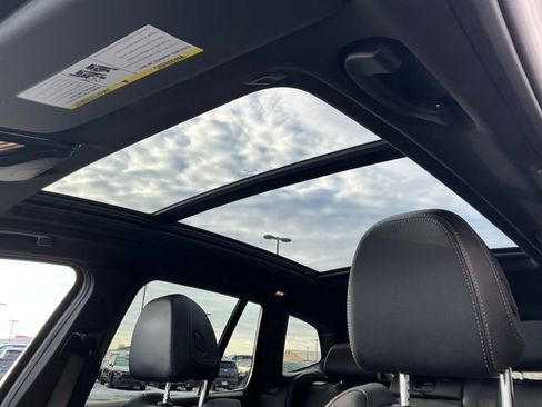 Used 2024 BMW X3 xDrive30i w/ Convenience Package w/ZPA image 10