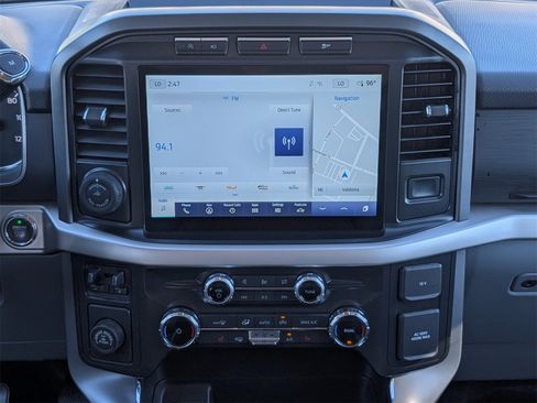 Used 2022 Ford F150 XLT w/ Equipment Group 302A High image 17