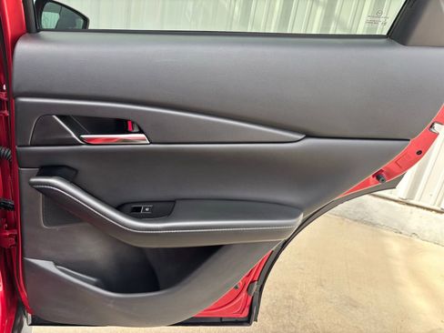 Used 2025 MAZDA CX-30 AWD 2.5 S w/ Preferred Package image 33