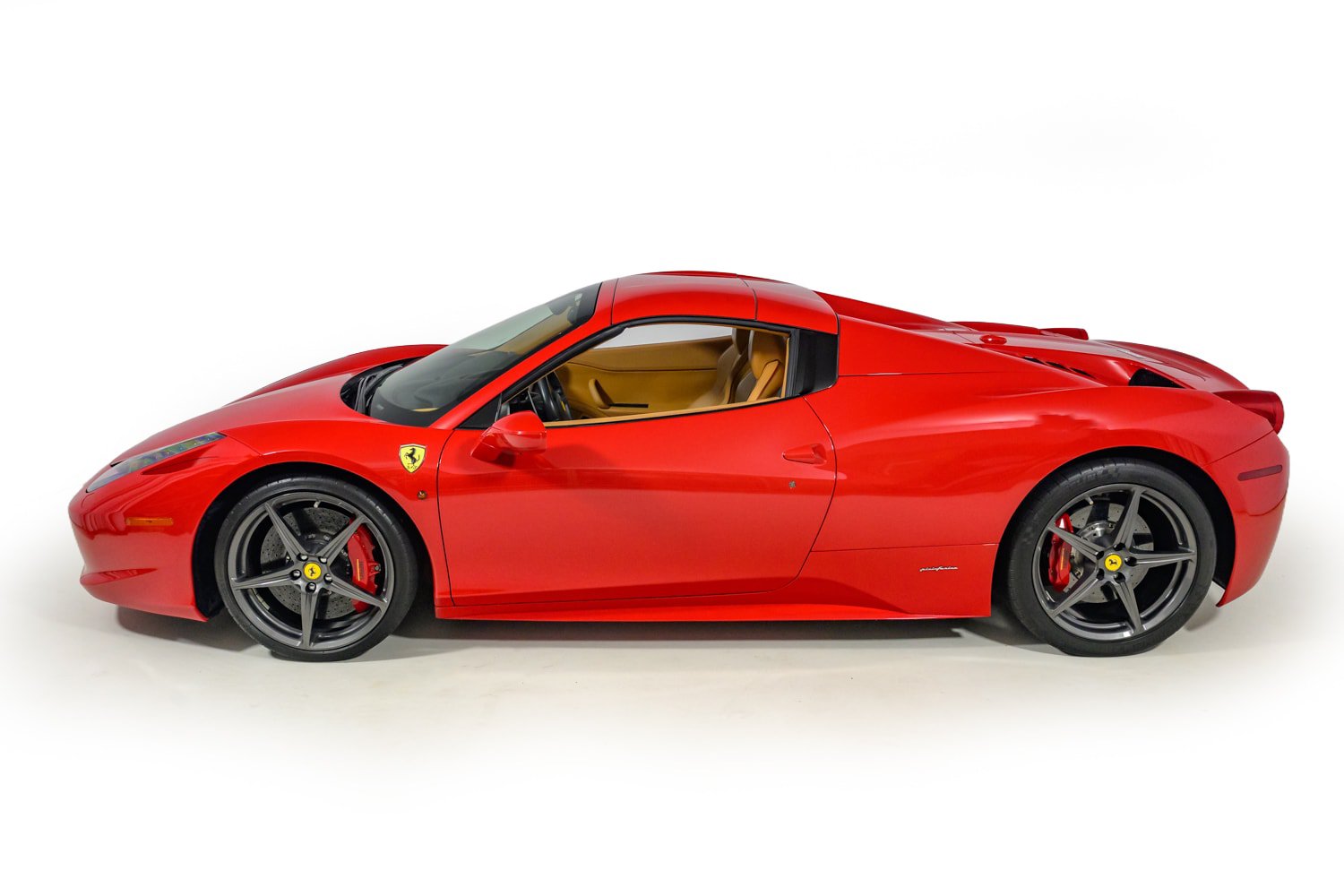 Used 2013 Ferrari 458 Spider RWD image 12