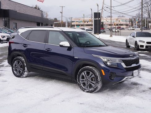 Used 2022 Kia Seltos S image 2