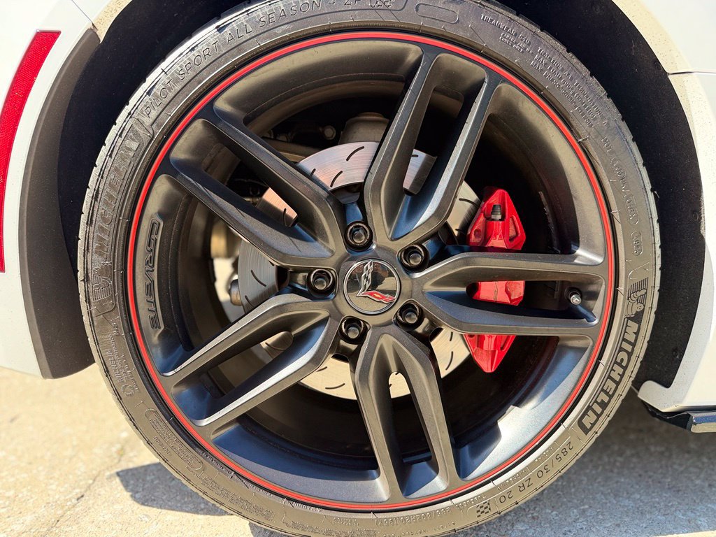 Used 2014 Chevrolet Corvette Stingray Convertible w/ 3LT Preferred Equipment Group RWD image 12