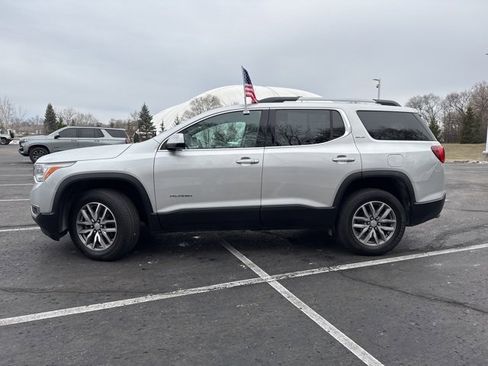 Used 2018 GMC Acadia SLE image 8