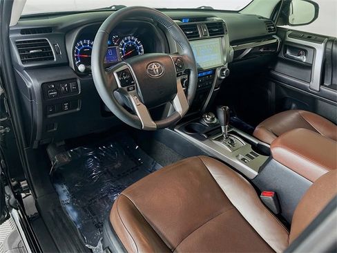 Used 2018 Toyota 4Runner Limited image 10