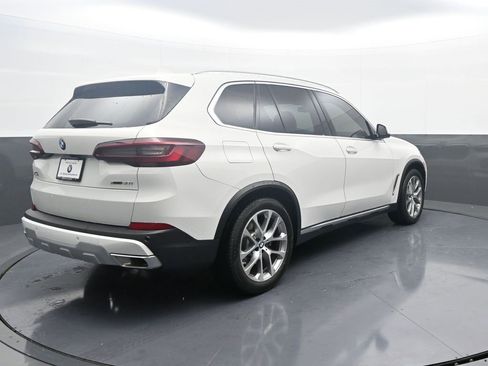 Used 2023 BMW X5 xDrive40i w/ Premium Package image 7