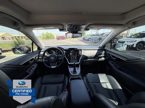 Used 2023 Subaru Outback Touring XT AWD/4WD image 18