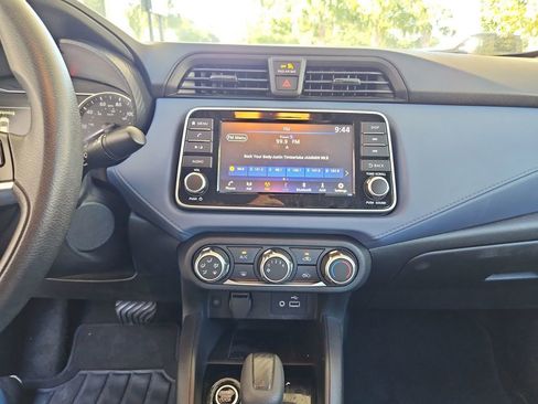 Used 2023 Nissan Versa SV image 14