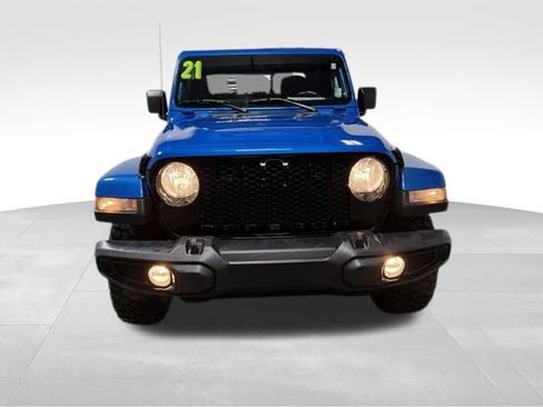 Certified 2021 Jeep Gladiator Sport AWD/4WD image 4