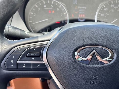 Used 2023 INFINITI Q50 Luxe RWD image 19