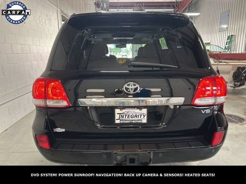 Used 2010 Toyota Land Cruiser AWD/4WD image 7