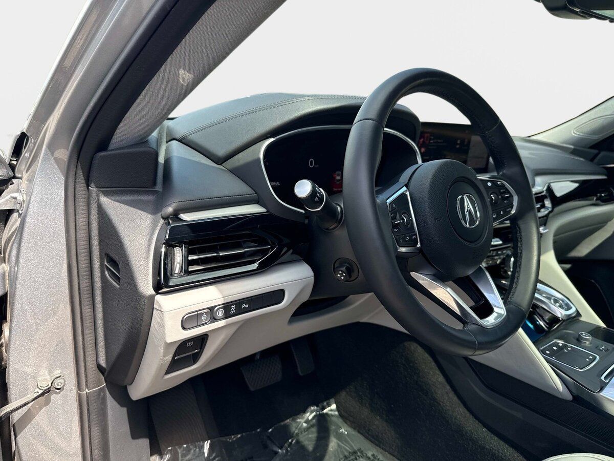 Used 2024 Acura MDX w/ Technology Package FWD image 19