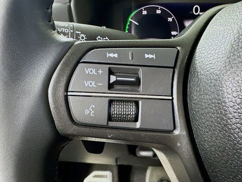 Used 2025 Honda Accord Sport image 22