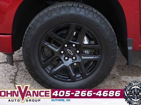 Used 2024 Chevrolet Silverado 1500 RST image 14