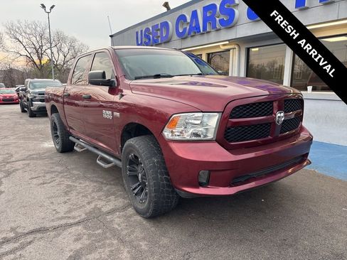 Used 2018 RAM 1500 Express w/ Express Value Package image 1