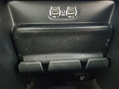 Used 2021 RAM 2500 Laramie w/ Night Edition image 22