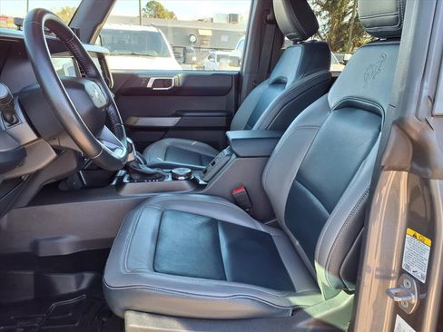 Used 2022 Ford Bronco Outer Banks image 30