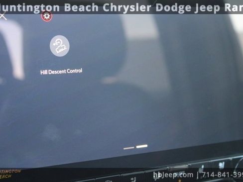 Used 2023 GMC Canyon AT4 w/ AT4 Premium Package image 23