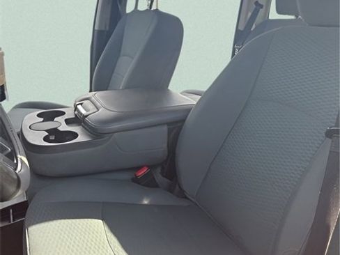 Used 2016 RAM 2500 Tradesman w/ Popular Equipment Group image 16